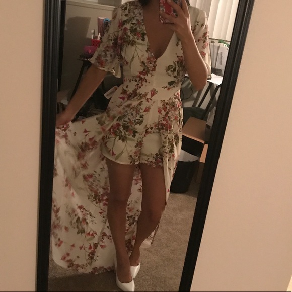 High/Low - Picture 3 of 4